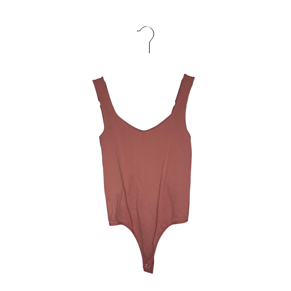 Free People Bodysuit Womens M/L Pink Excellent Intimately Scoop Neck Seamless